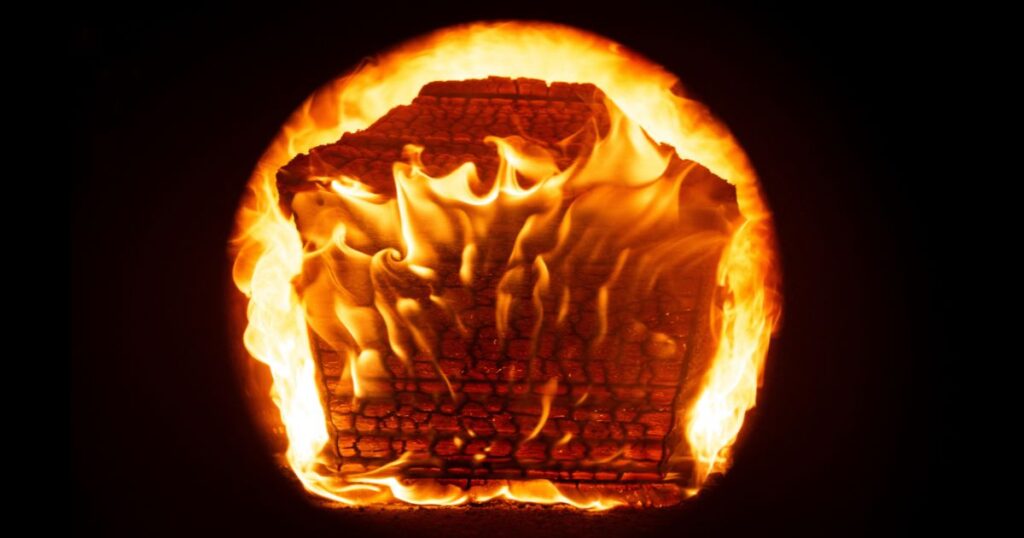 Man Regains Consciousness Moments Before Cremation; Three Doctors Suspended