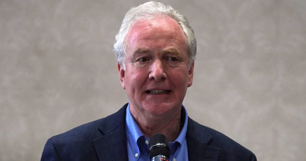 Devastating Plaque Installed on Van Hollen’s Senate Office After His Trip to El Salvador