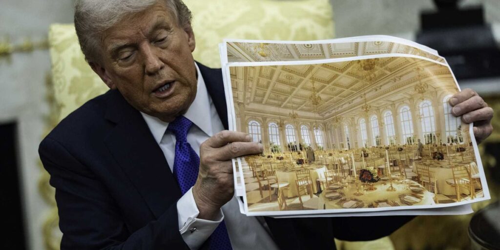 Trump Just Replaced His Top White House Lawyer Before the Midterms